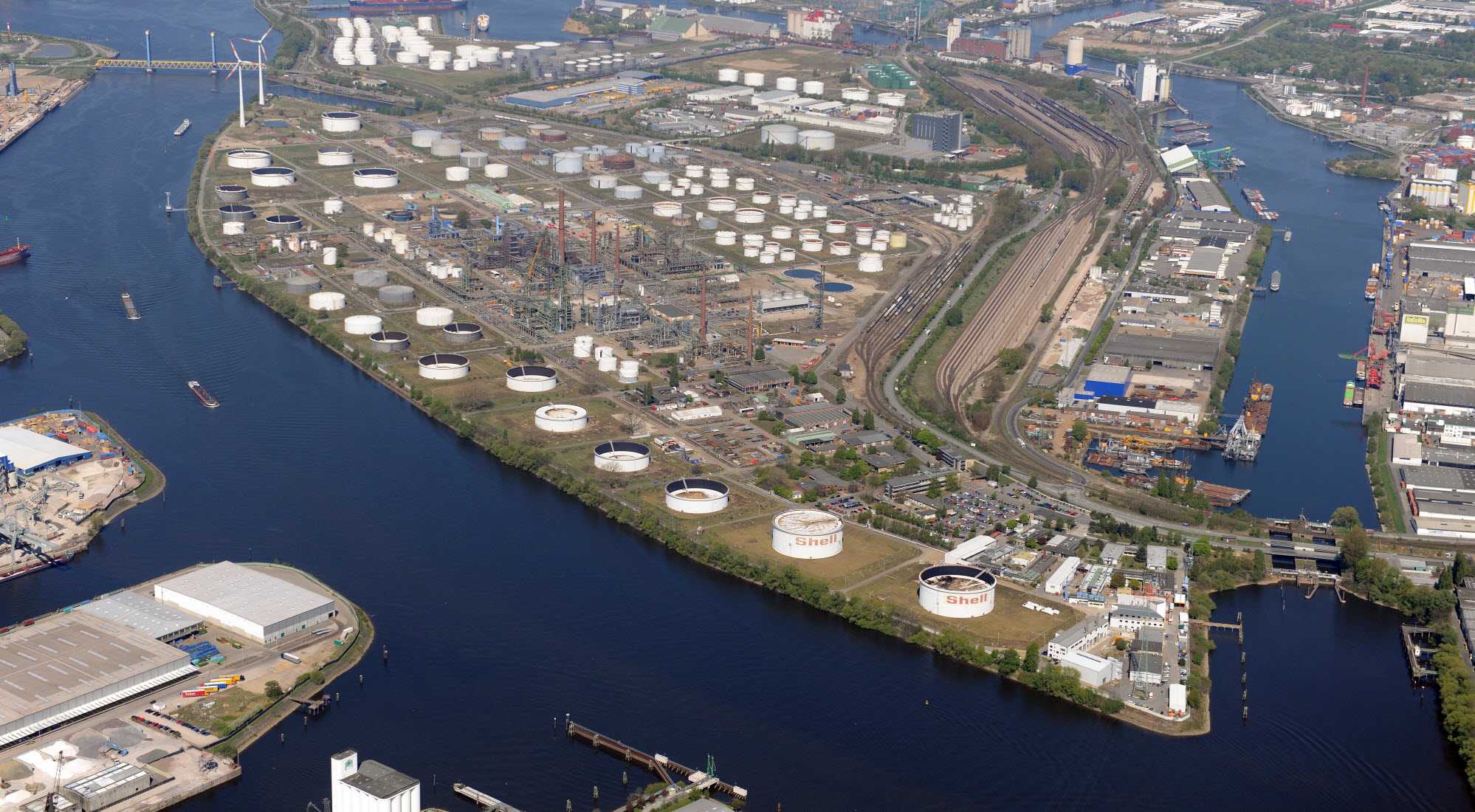 Nynas takes over Harburg refinery